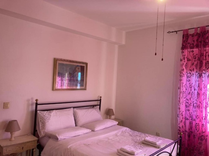 2 Bedrooms Apartment with balcony