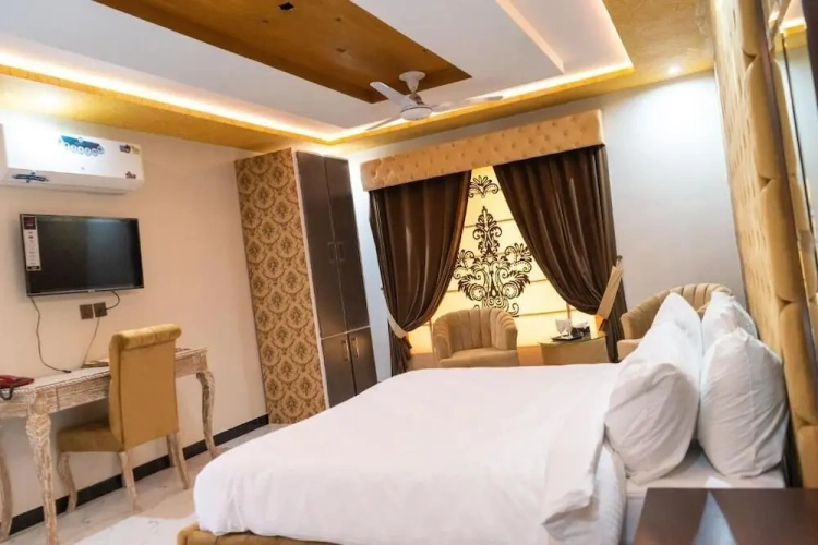 Deluxe Double room