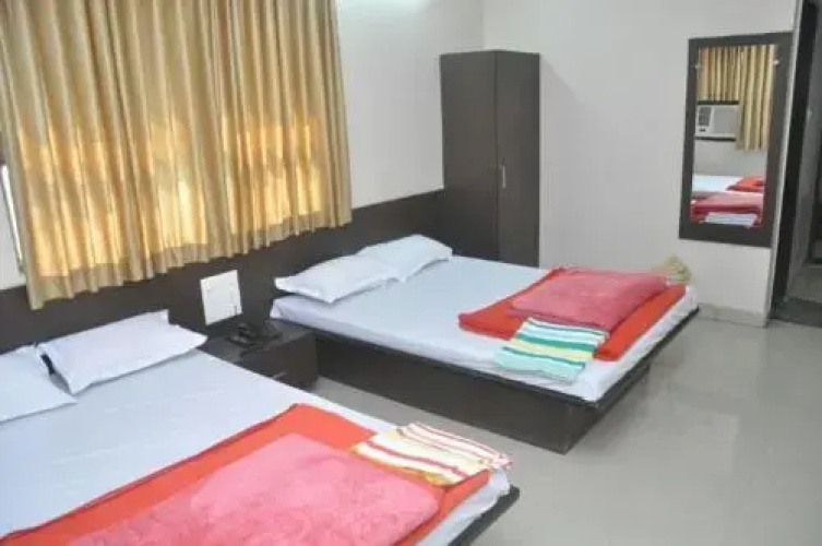 Hotel Shree Gurukrupa