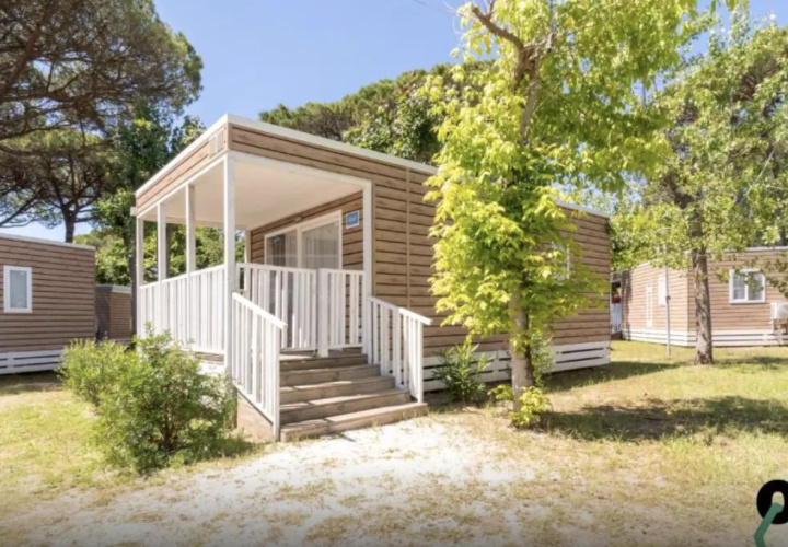 Superior Bungalow