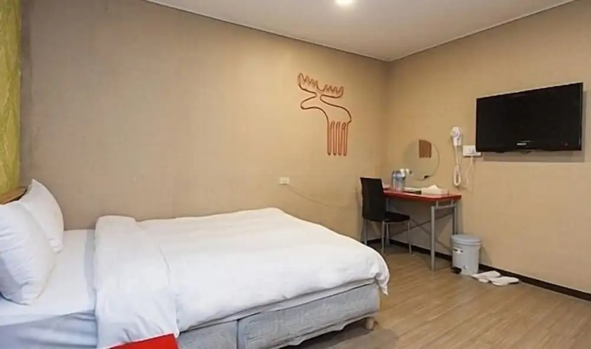 Baoshan Hotel