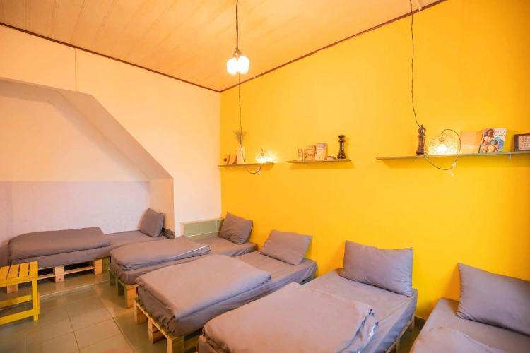Standard Family room