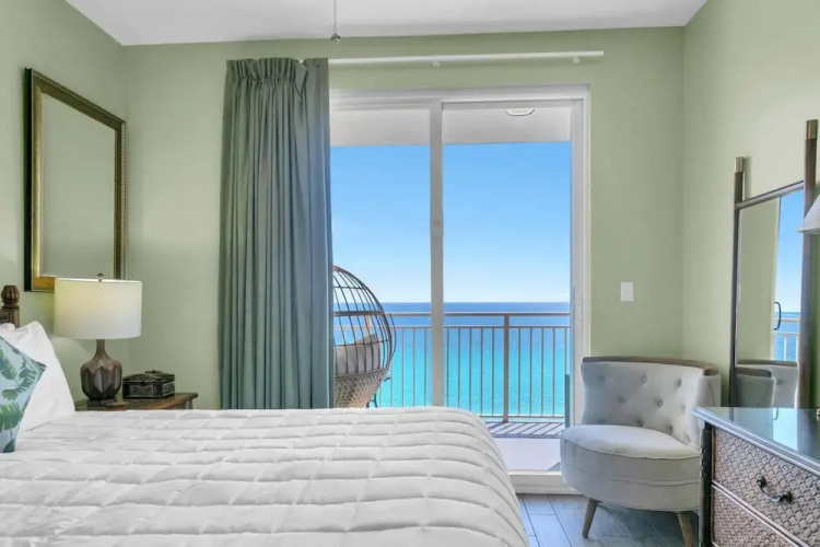 Sterling Reef 905