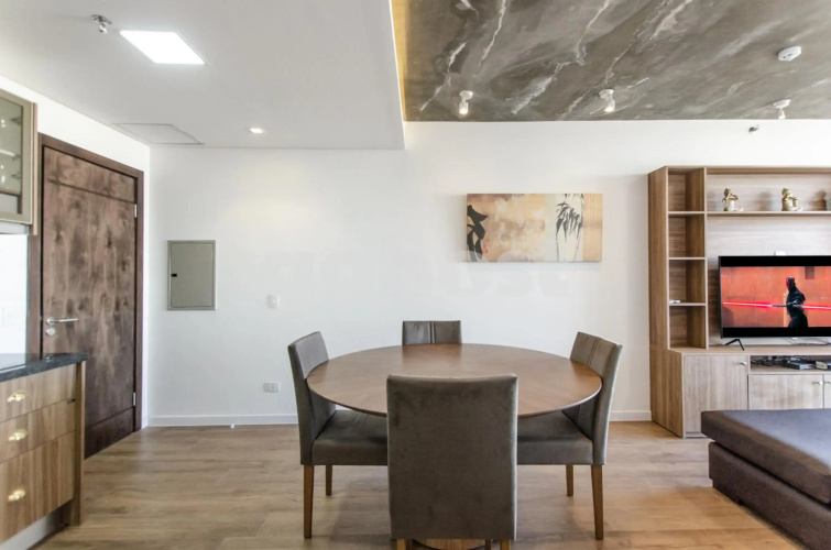 Apartamento de cabaña rústica con cama King 1D009