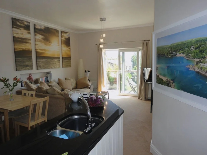 3 Hazeldene