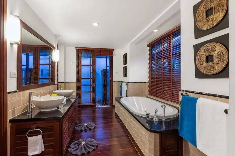 Aqua Vista 25
