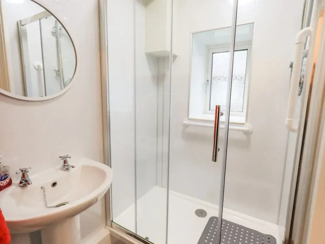 6 Calgarth View