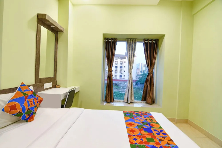 Fabhotel The Sunshine Residency