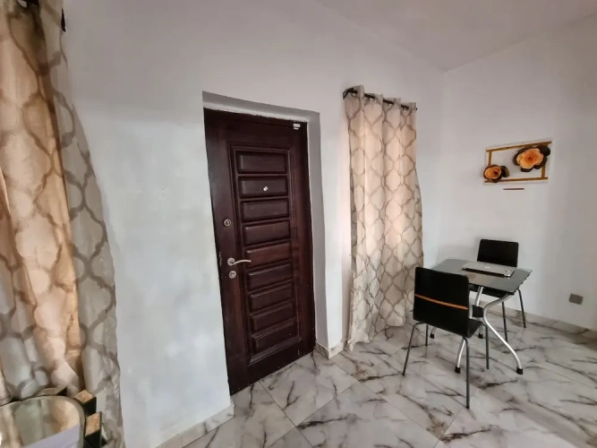 1 Bedroom Basement Apartment