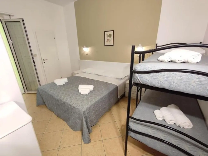 Standard Quadruple room