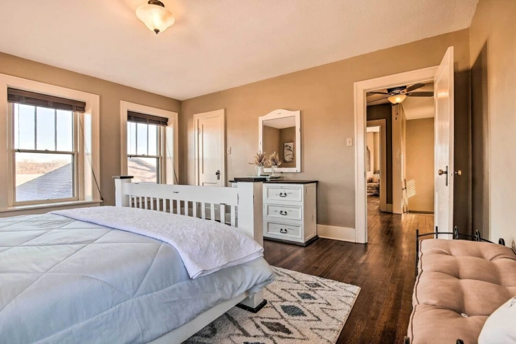 3 Bedrooms Cottage