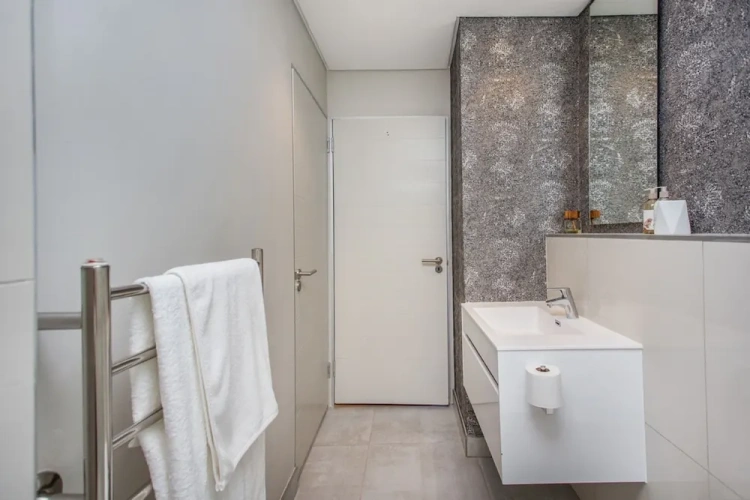 2 Bedrooms Executive Double Apartment