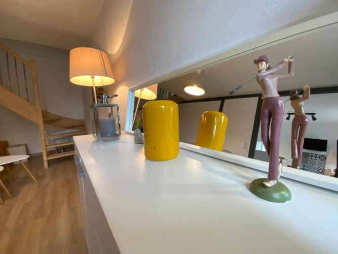 2 Bedrooms Cottage