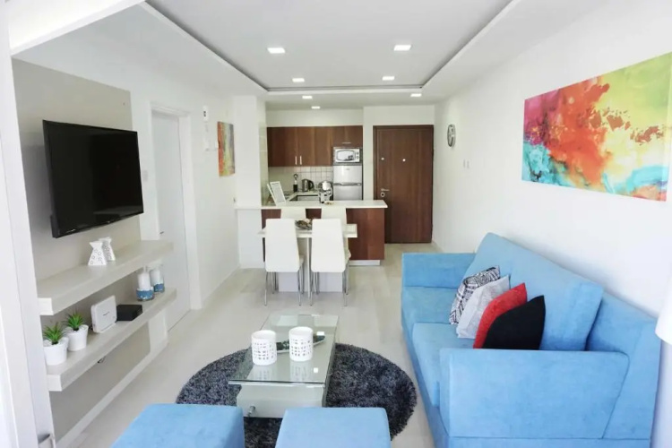 Lazuli Beach & Pool Apartment 501