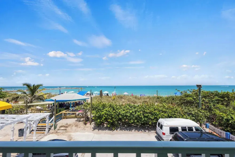 Oceanfront Inn Room #18- Ocean View Balcony, 2 Full Beds