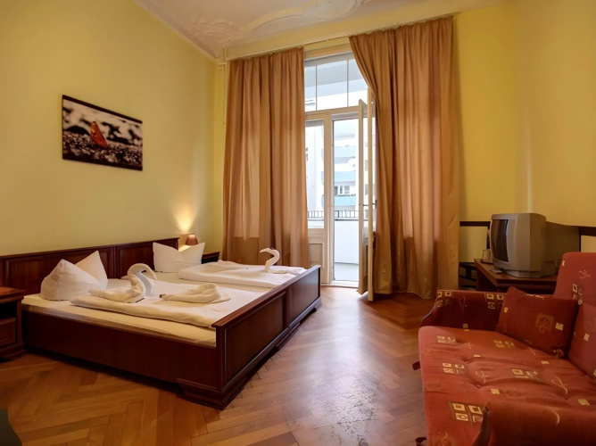 Hotel Bernstein
