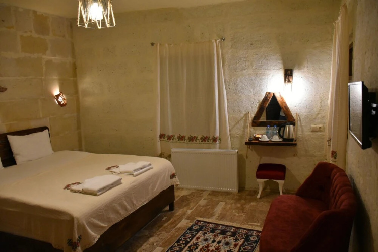 Glamada Cave Suites