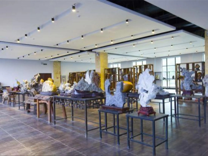 Stone Hotel