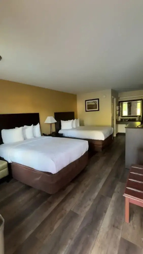 Arab Knights Inn
