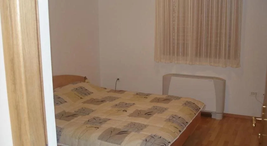 Apartments Petrovic