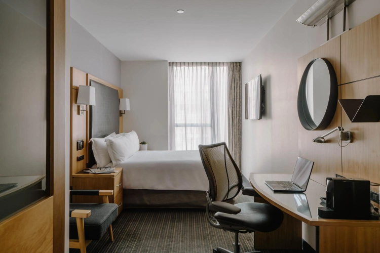 World Center Hotel