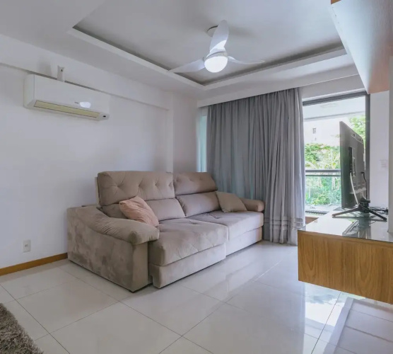 Apto com Piscina Wifi Ar-condicionado e Garagem