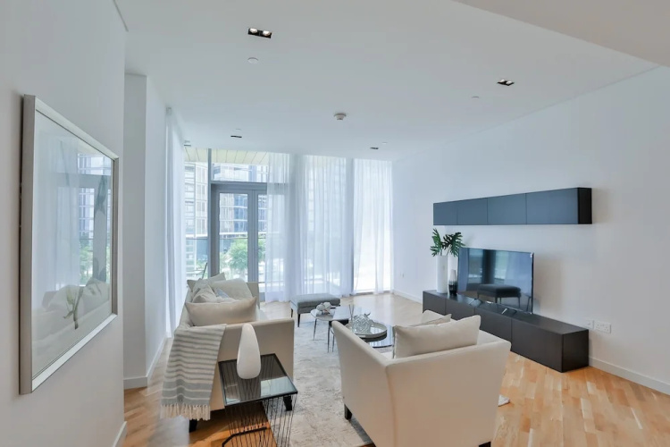 Driven Holiday Homes-Blue Waters Building4