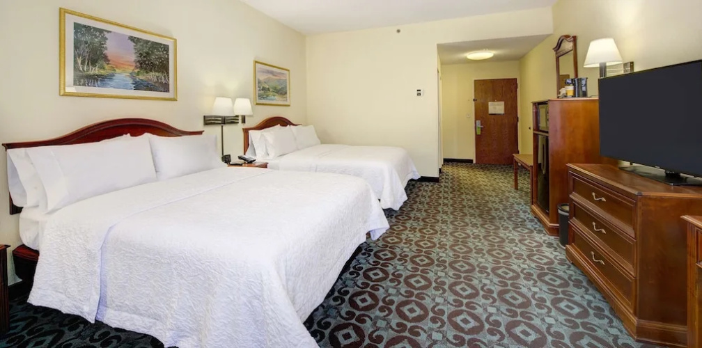Hampton Inn