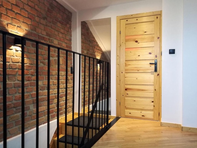 2 Bedrooms Duplex Apartment