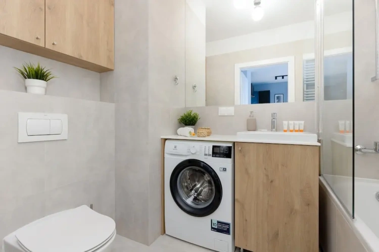 1 Bedroom Apartment with balcony