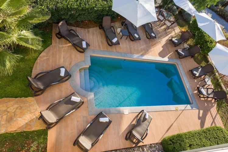 1 Bedroom Double Apartment with balcony and with sea view
