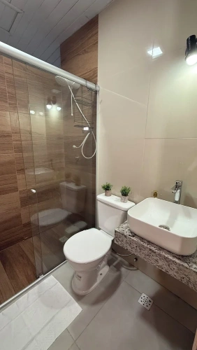 1 Bedroom Suite