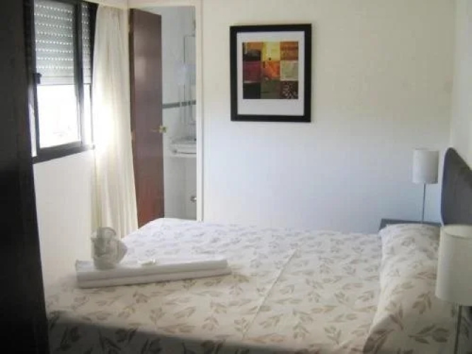 Hotel Genoves