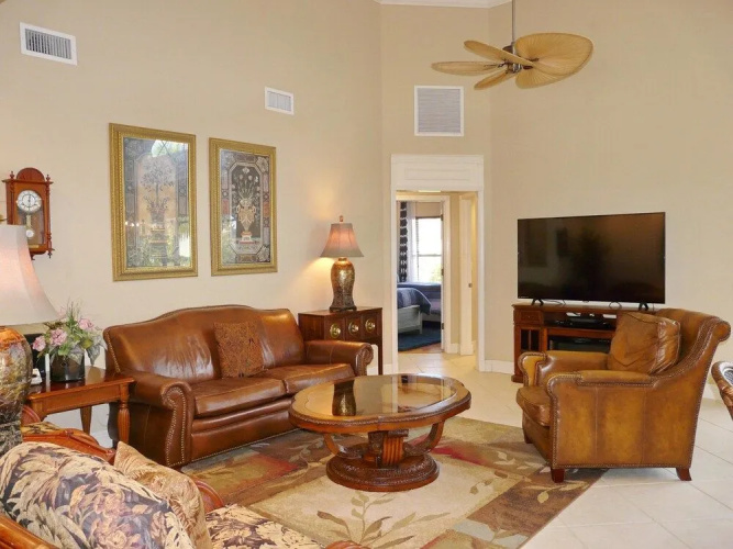 910 Olive Court