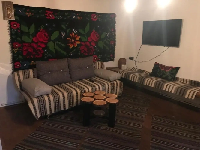 3 Bedrooms Cottage
