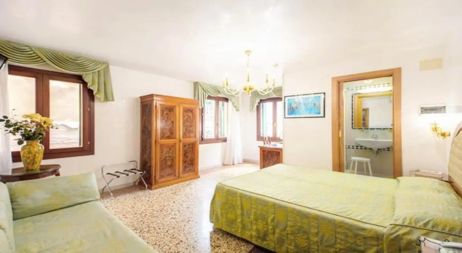 Antica Casa Carettoni