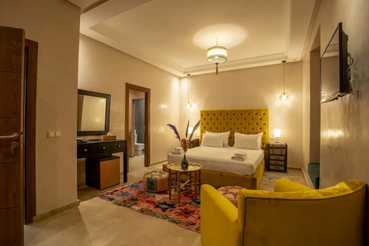 Riad Azia
