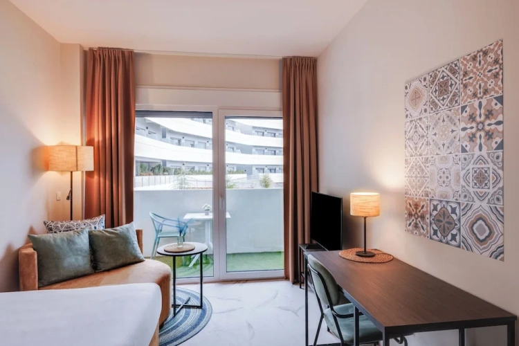 Deluxe Single room
