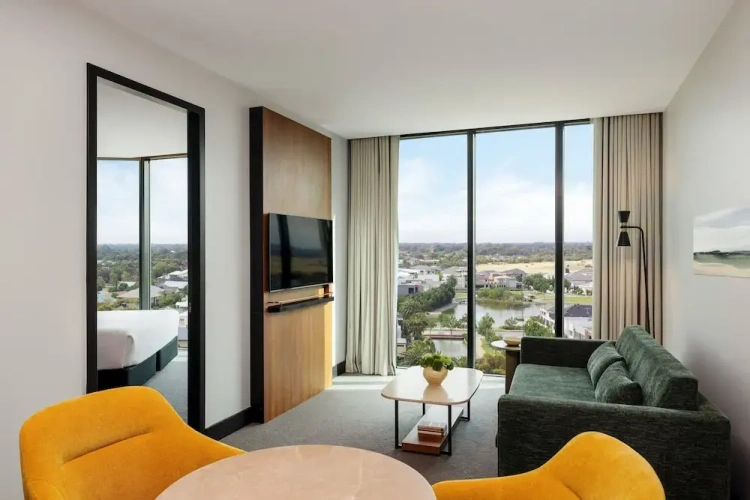 1 Bedroom Suite