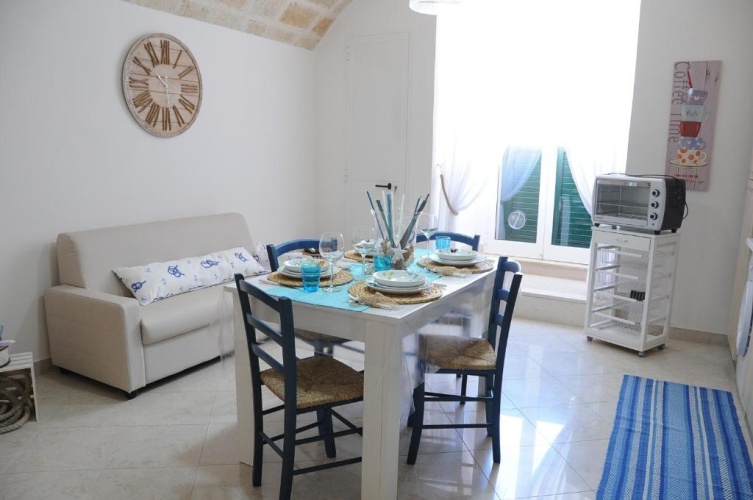 2 Bedrooms Cottage