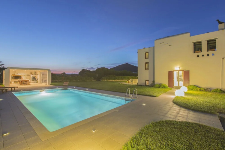 Villa Aurora