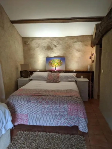 Standard Triple room with garden view