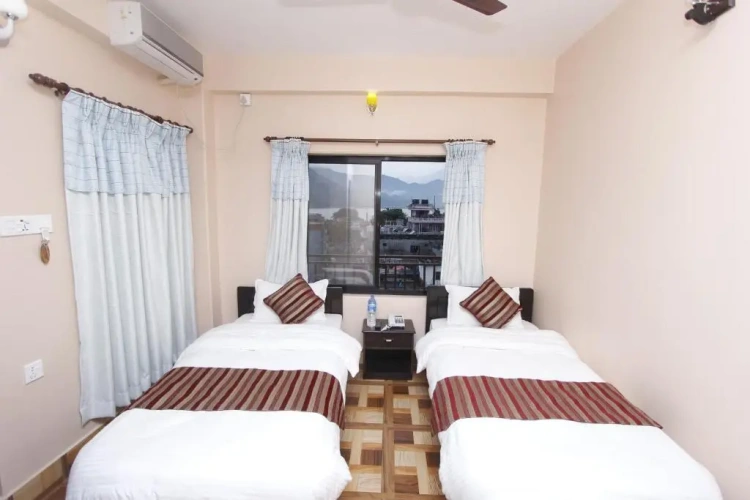 Standard Double room with mountain view