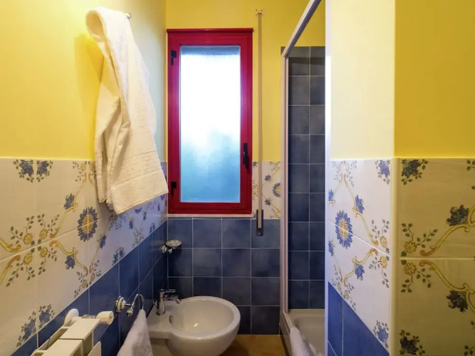 Sun-drenched Estate Close to Sciacca Near the Beach