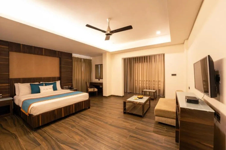 Deluxe Double Suite