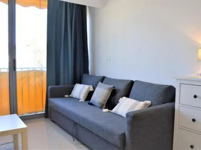 Apartment Horizons 2