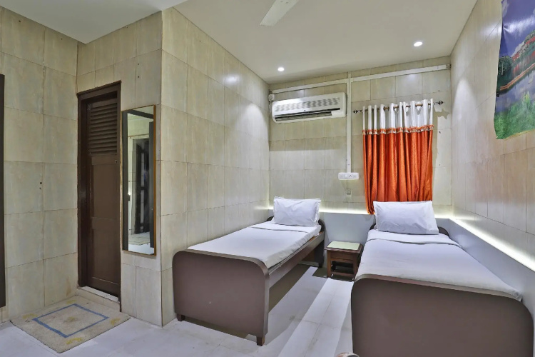 Hotel Satkar