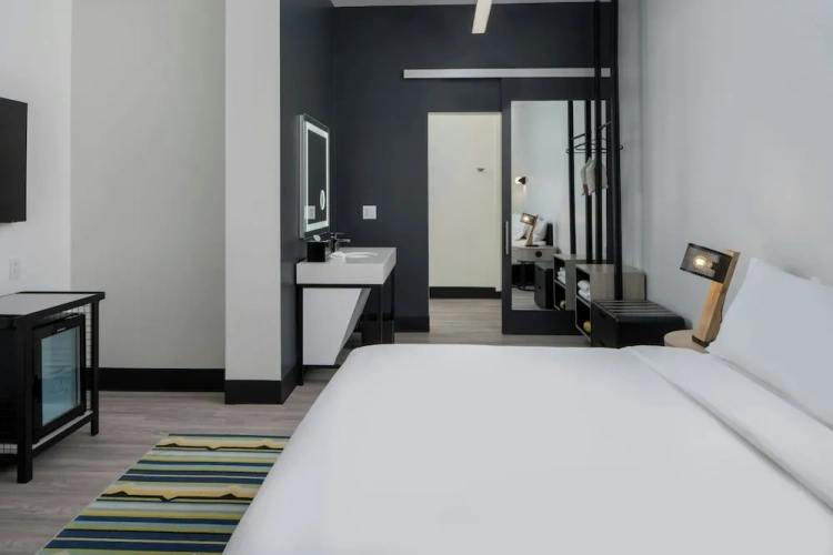 2 Bedrooms Suite