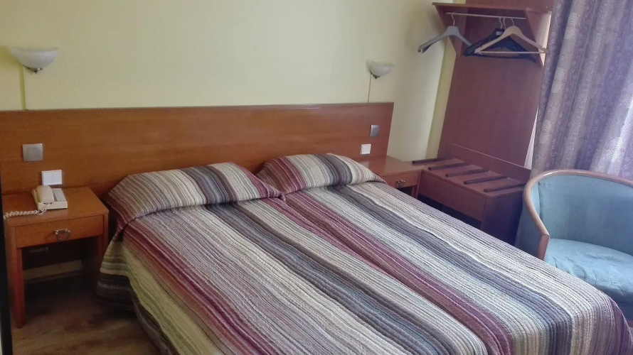Pax Hotel