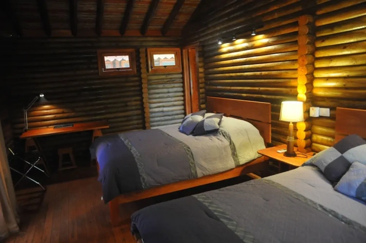 Standard Quadruple room with balcony and with lake view